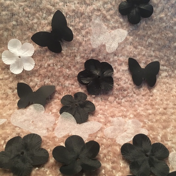 Table Confetti - Picture 2 of 2